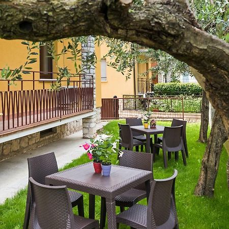 Ortaglia B2 Apartman Torri del Benaco Kültér fotó