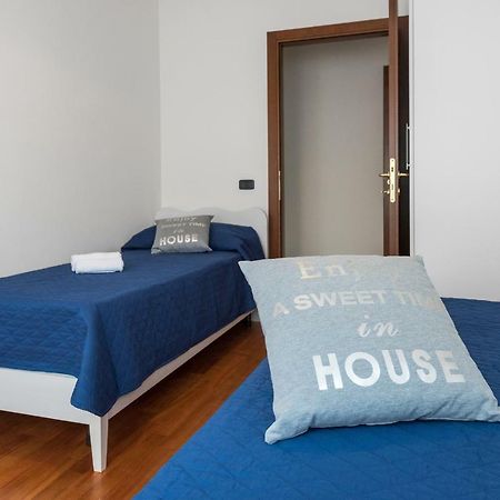 Ortaglia B2 Apartman Torri del Benaco Kültér fotó